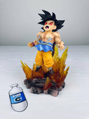 Capsule.pt - Figura Dragon Ball - Goku Kid GT Transformação SSJ4 - 19 cm