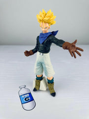 Capsule.pt - Figura Dragon Ball - Trunks Super Saiyan - 20 cm