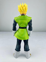 Capsule.pt - Figura Dragon Ball - Gohan Super Saiyan 2 (Saiyaman) - 26 cm