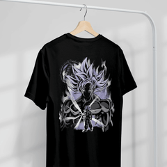 Capsule.pt - T-shirt Dragon Ball "Shadow Warriors" - Goku Ultra Instinct