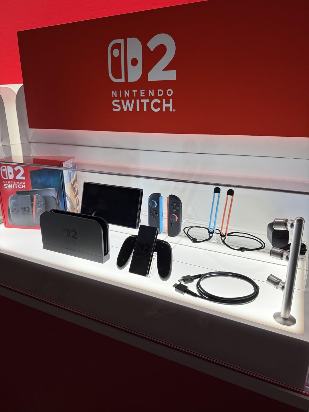 Nintendo Switch 2, a consola que pode ganhar uma versão com ecrã OLED