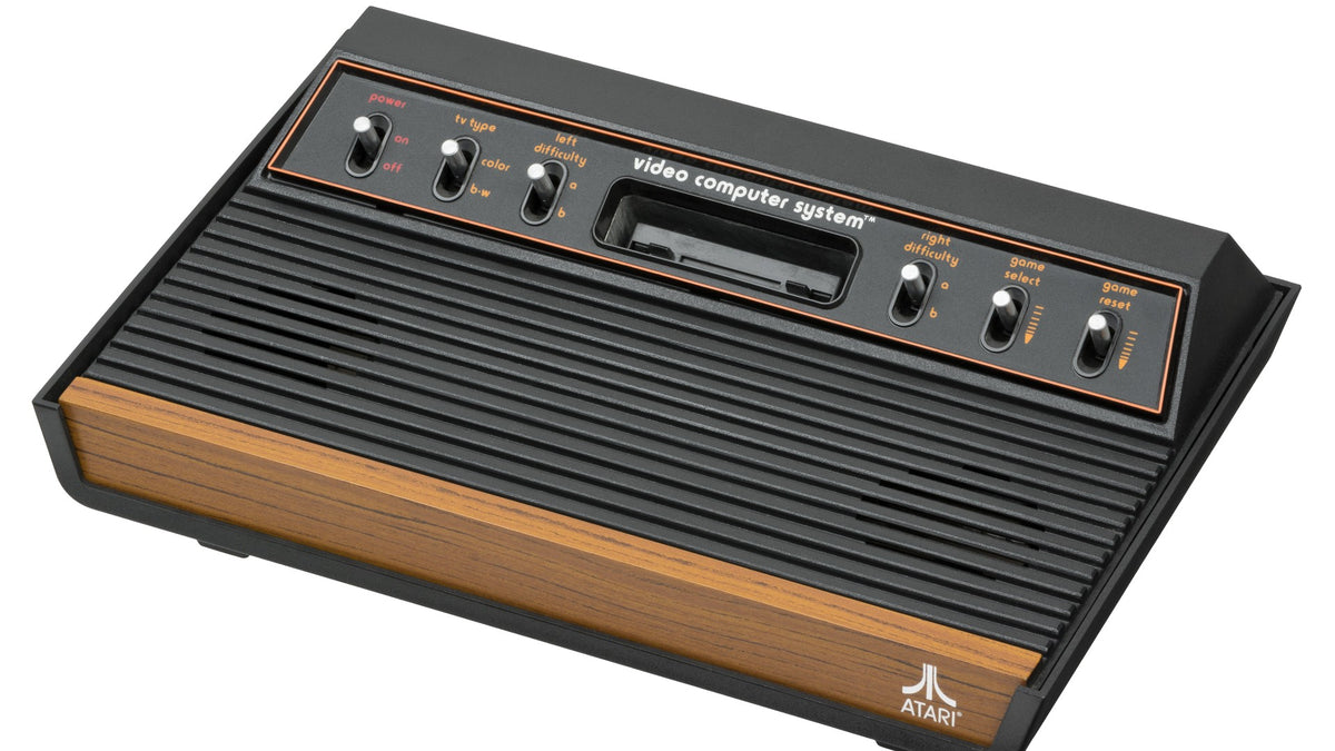 Consola Atari 2600, onde nasceu o primeiro easter egg dos videojogos