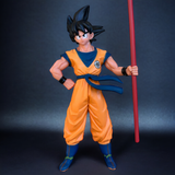 Figura Dragon Ball - Son Goku com Bastão Mágico - 21 cm