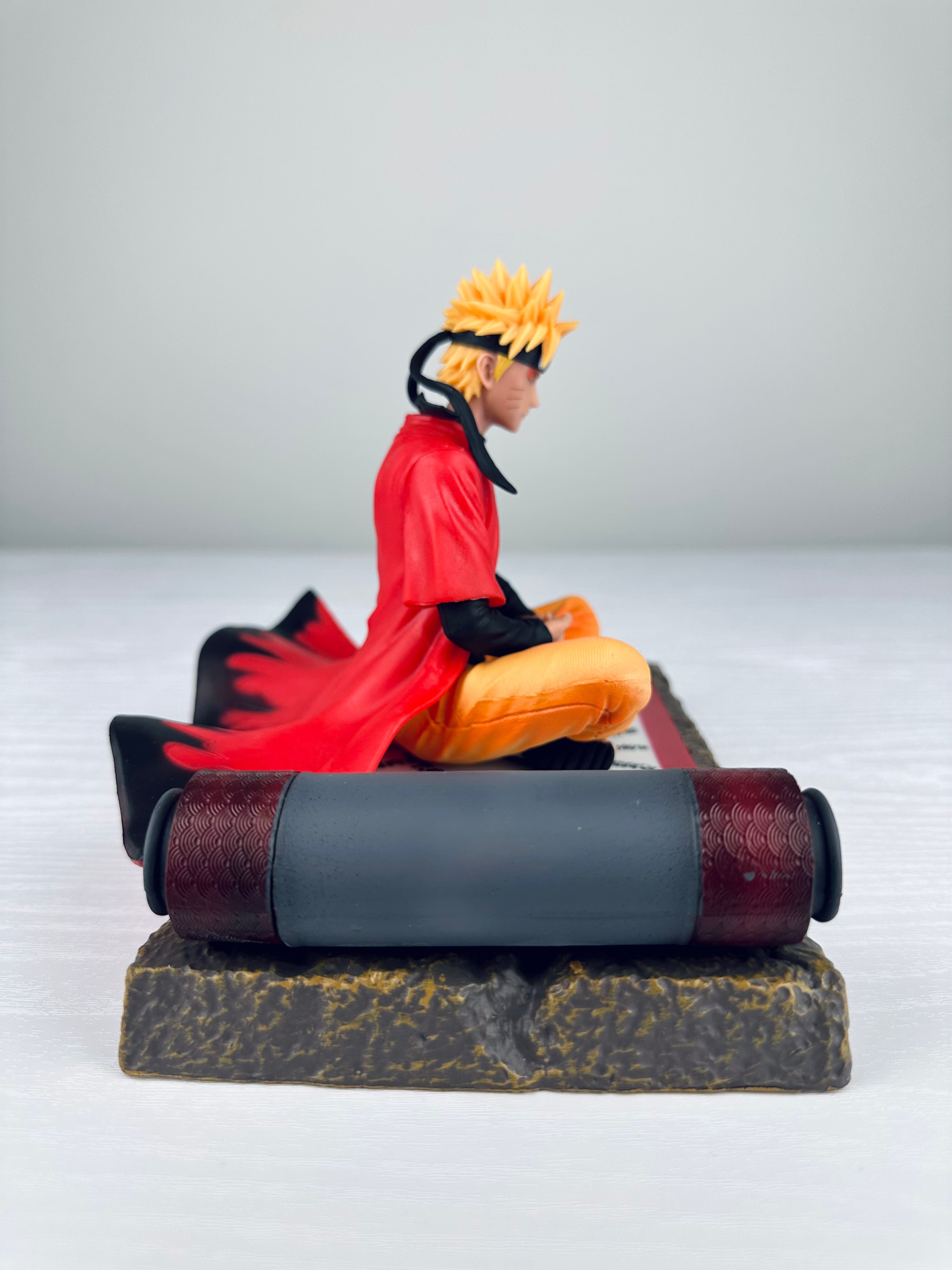 Figura Naruto - Naruto Uzumaki en modo Sabio meditando - 15 cm