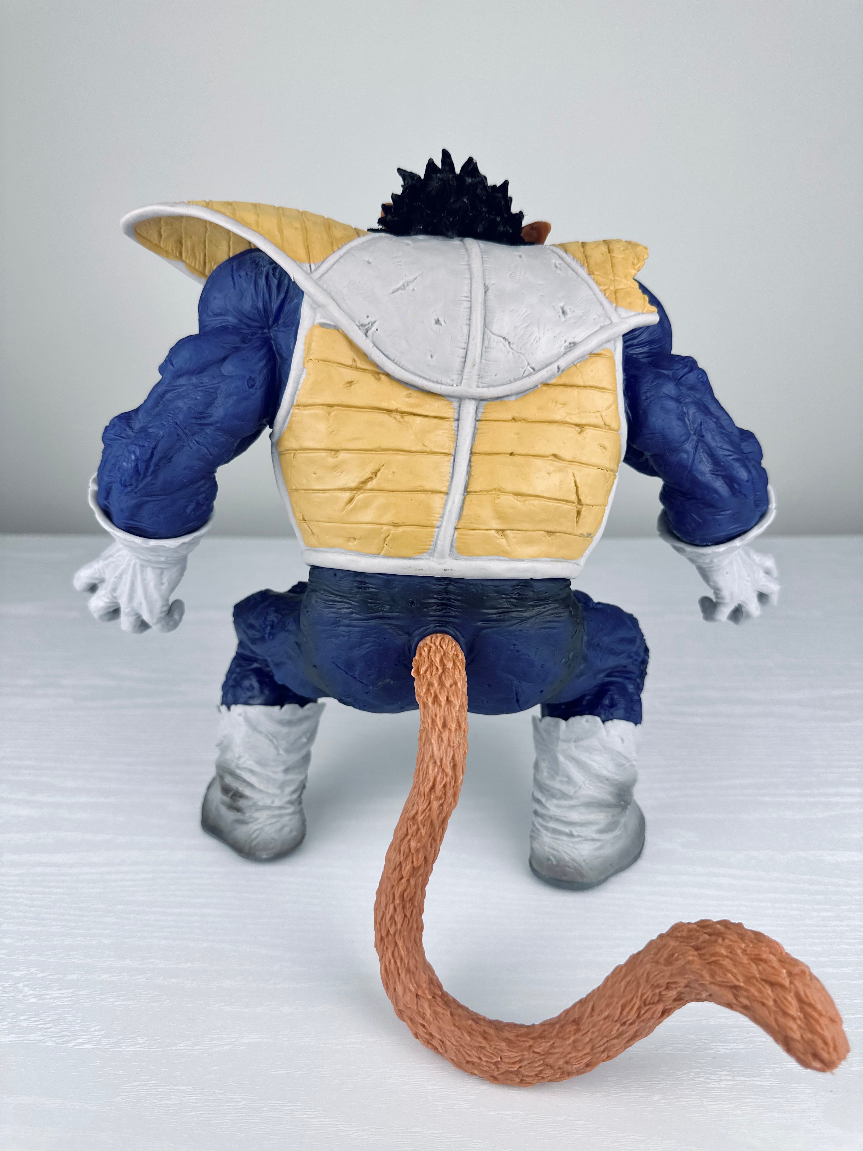 Figura Dragon Ball - Vegeta Oozaru - 31 cm - Capsule.pt