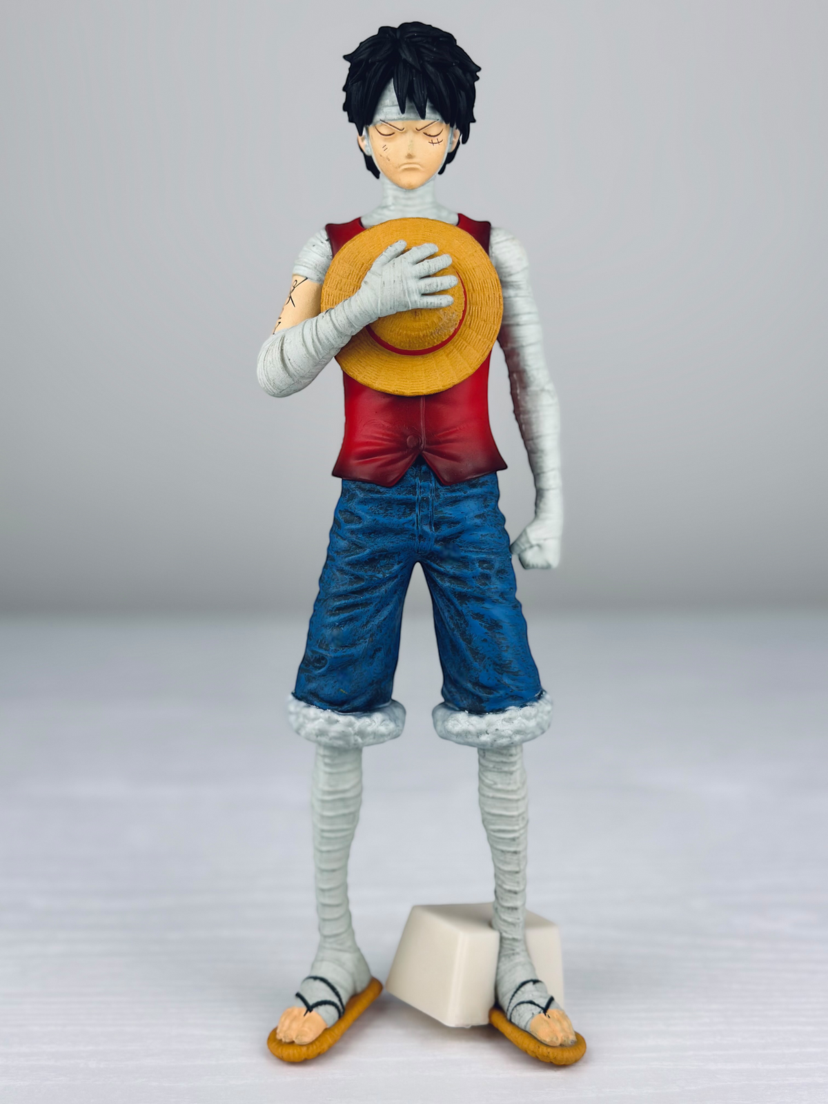Figura One Piece - Monkey D. Luffy - 28 cm