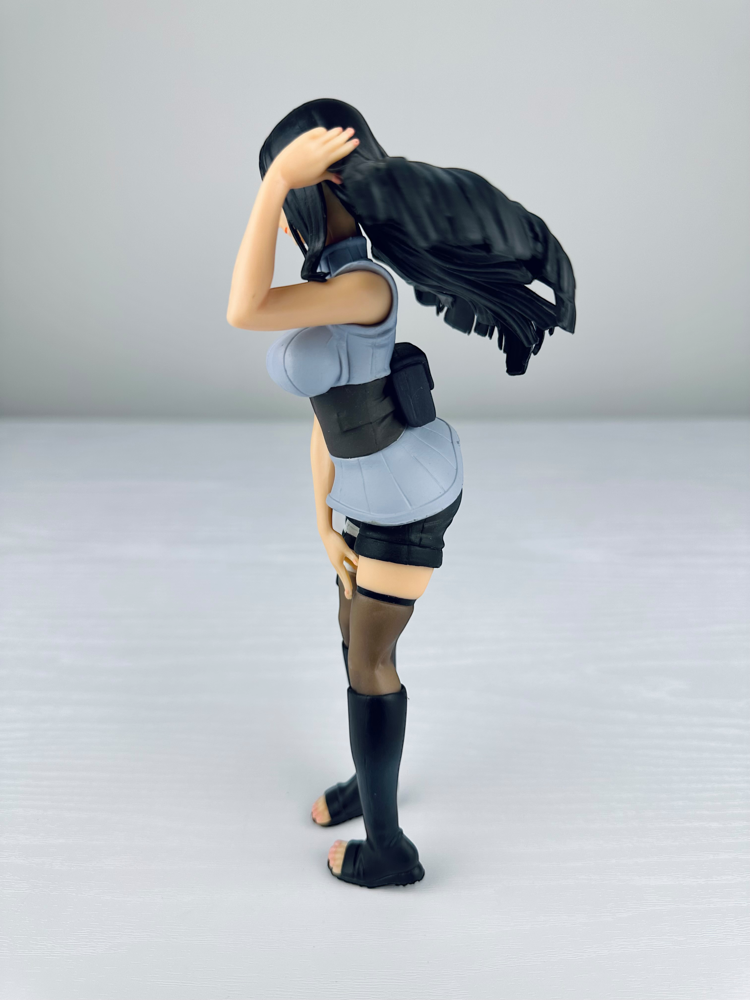 Figura Naruto - Hinata Hyuga - 20 cm