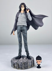 Figura Attack on Titan - Eren Yeager - 28 cm - Capsule.pt