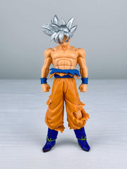 Figura Dragon Ball - Goku Ultra Instinct - 18 cm - Capsule.pt