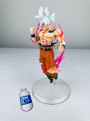 Figura Dragon Ball - Goku Ultra Instinct - 23 cm - Capsule.pt