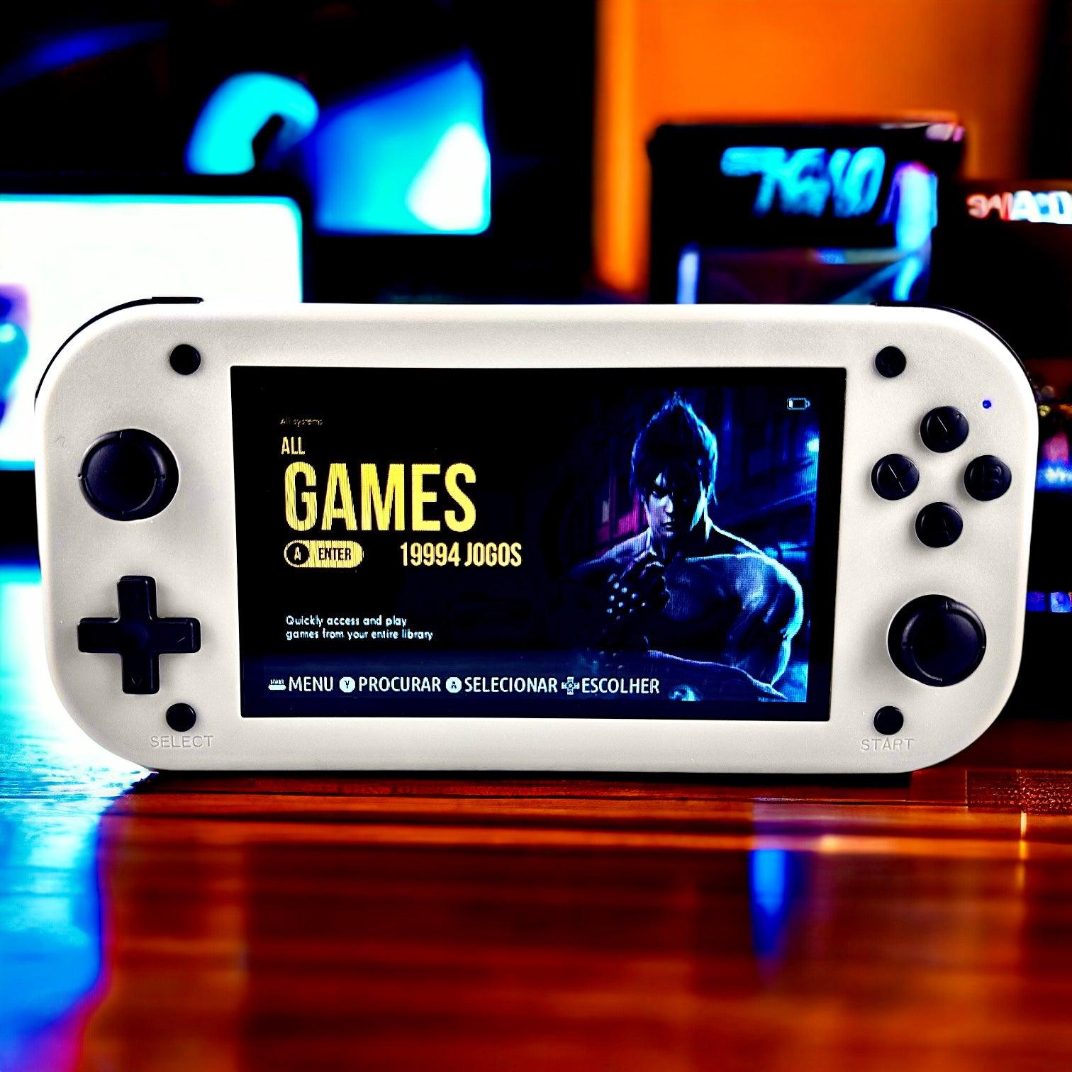 Consola Portátil RetroCapsule™ Play - 20.000 Jogos - Capsule.pt