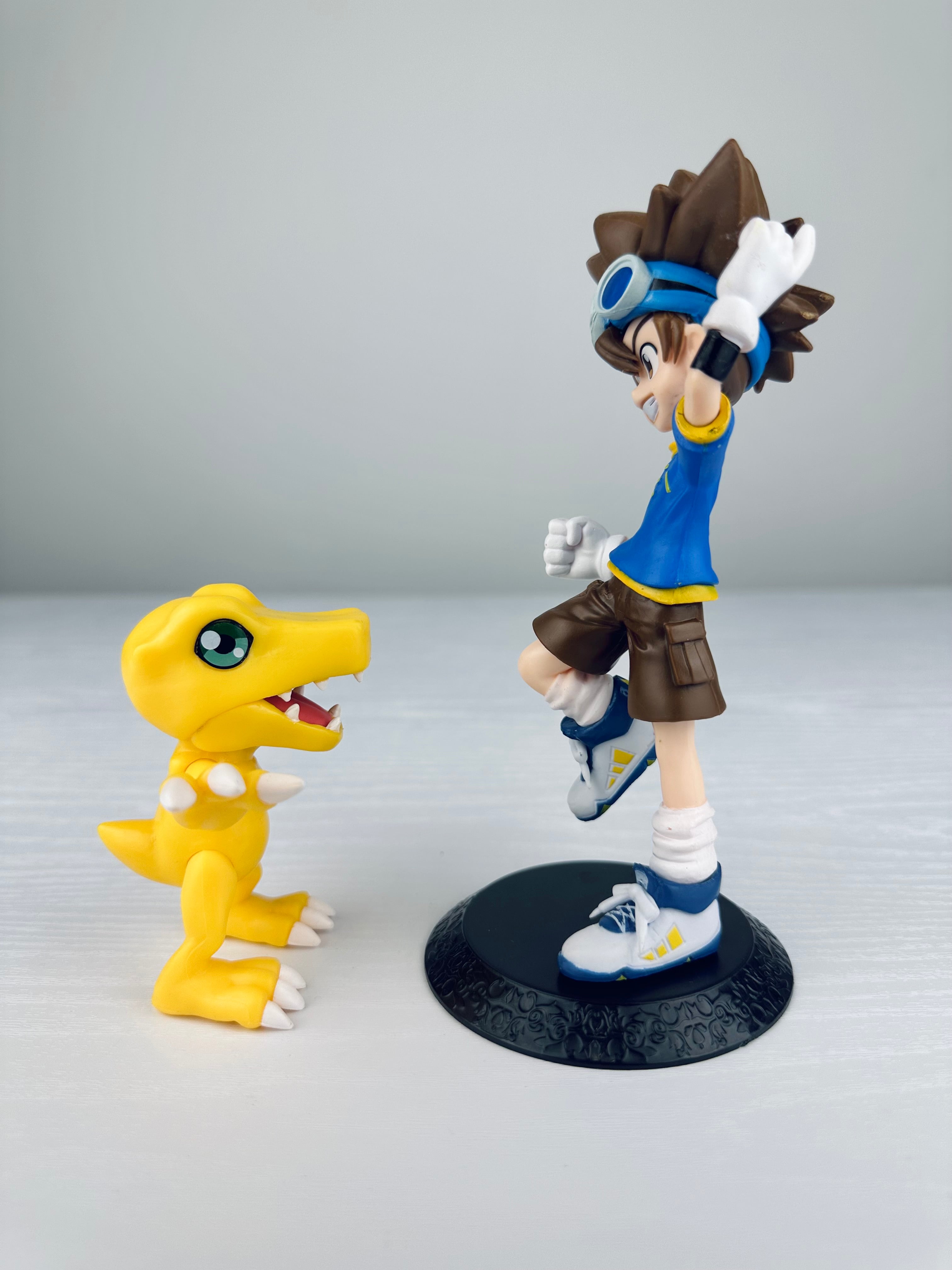 Figuras Digimon - Taichi Yagami e Agumon - 17 cm