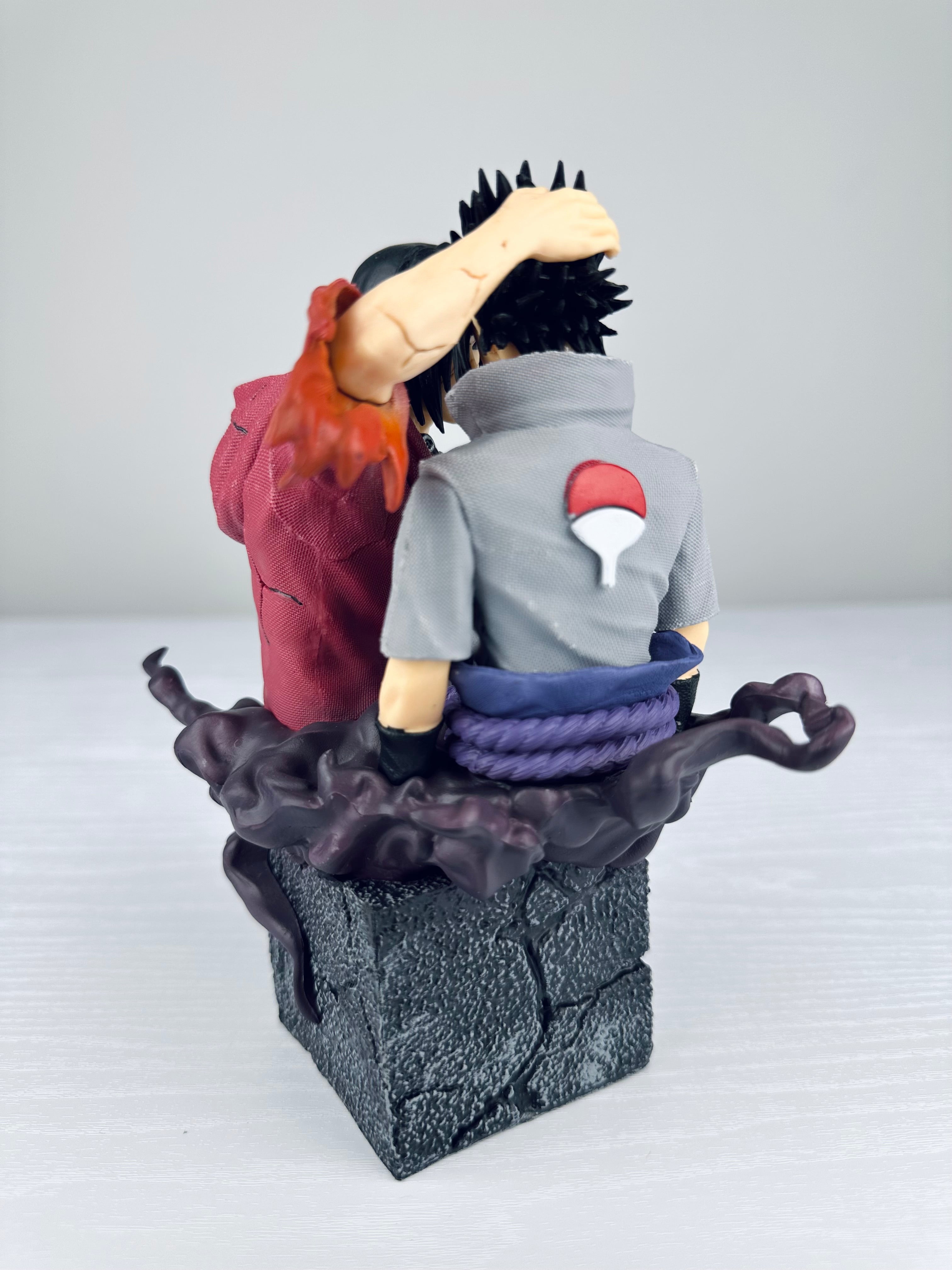 Figura Naruto - Sasuke Uchiha e Itachi Uchiha